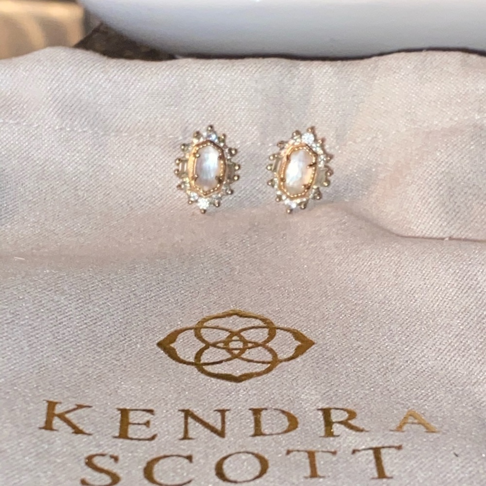 Kendra Scott earrings
